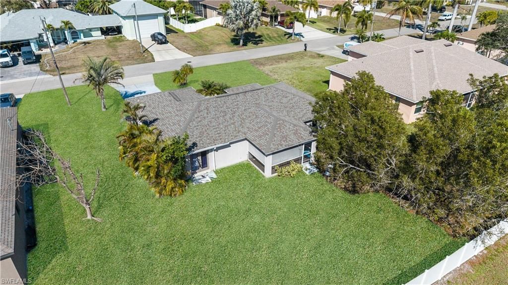 1810 SW 22nd St, Cape Coral, FL 33991 Photo