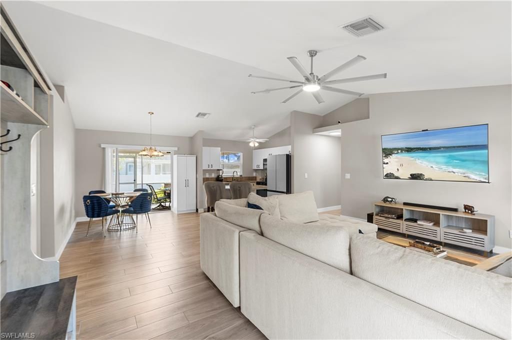 1810 SW 22nd St , Cape Coral, FL 33991 Photo