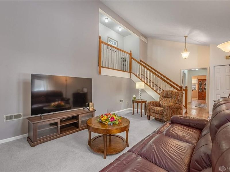 143 Timberside Court, Springboro, OH 45066 Photo 7