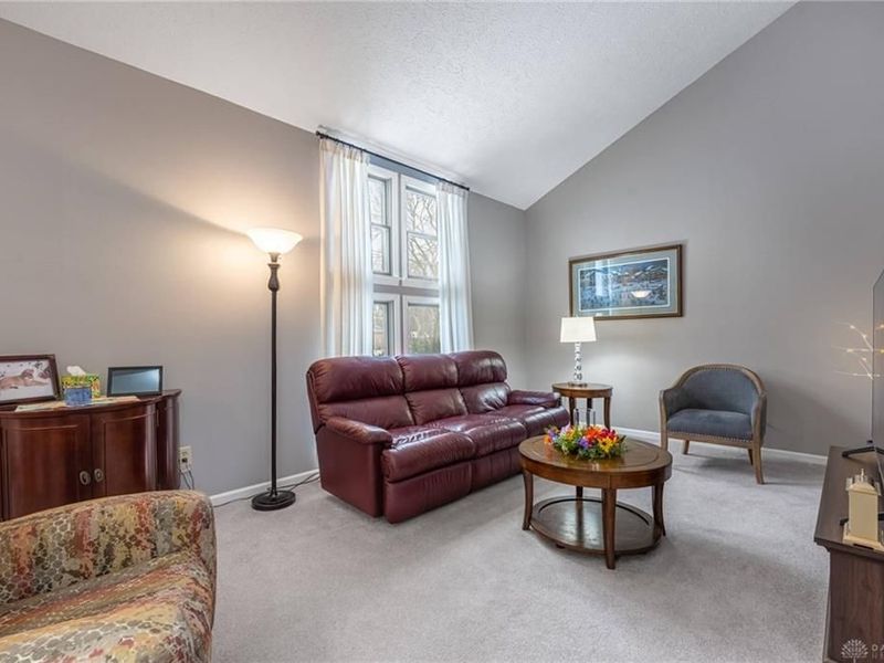 143 Timberside Court, Springboro, OH 45066 Photo 9