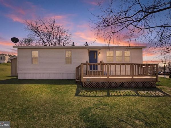 96 WALMAR MANOR, DILLSBURG, PA 17019