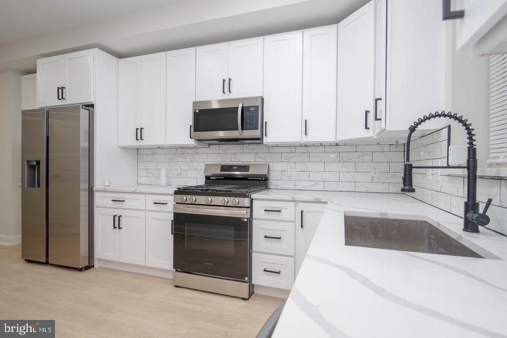 1622 Normal Avenue, Baltimore, MD 21213 Main Photo