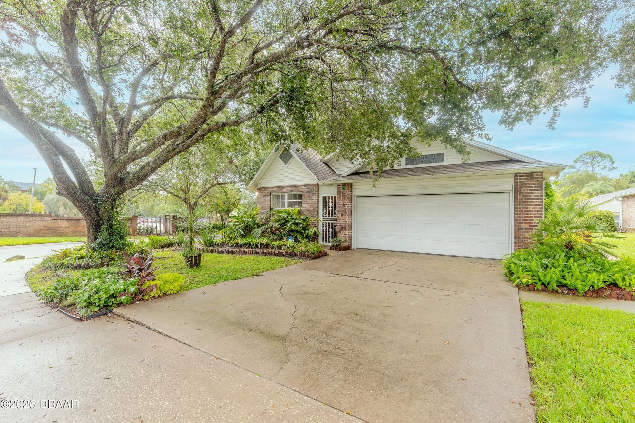 22 Old Macon Drive, Ormond Beach, FL 32174 Main Photo