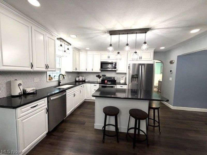 913 Oak Street NW, New Philadelphia, OH 44663 Photo 9