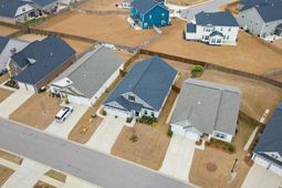 225 Tweng Trail photo 4