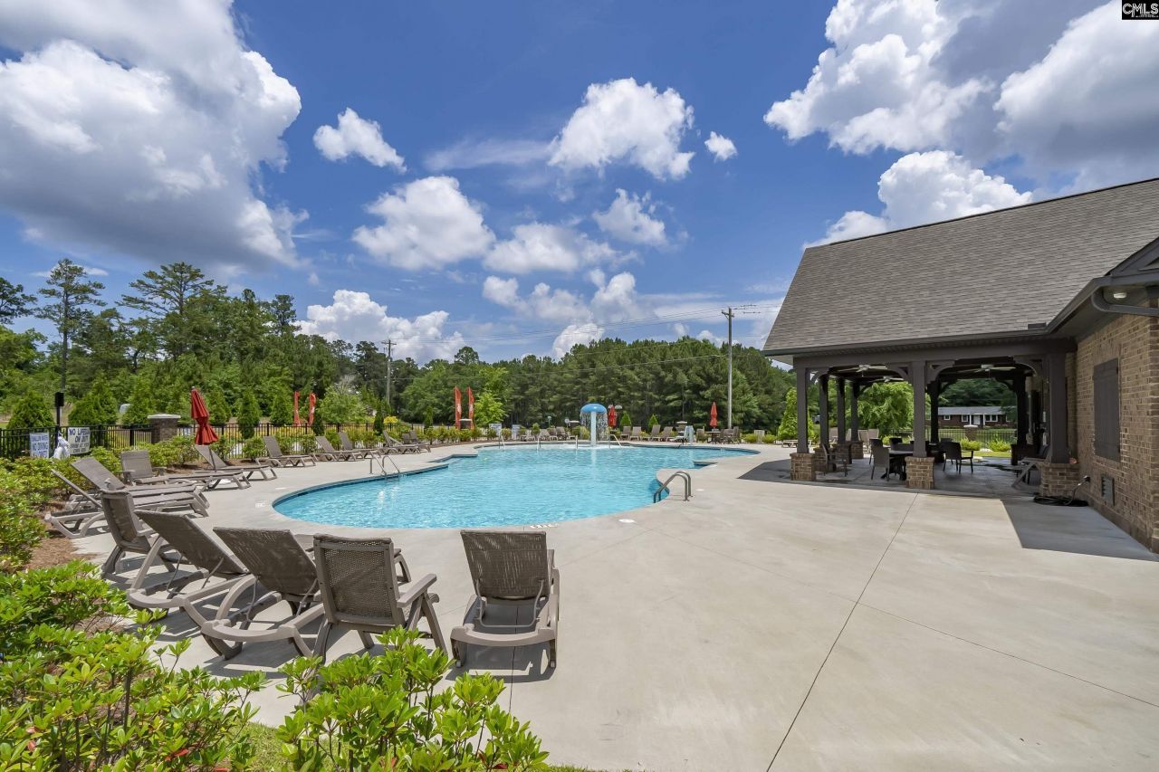 225 Tweng Trail Photo 33