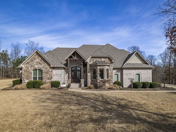 2008 BOULDER, Little Rock, AR 72210