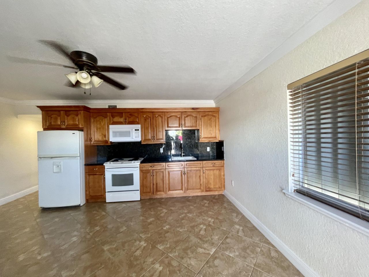 156 Marina Avenue, Key Largo, FL 33037 Photo