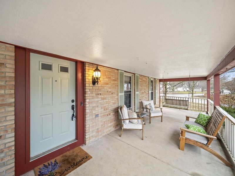 6974 Parnell Court, Dublin, OH 43017 Photo 3