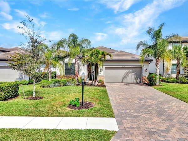18298 Ridgeline DR, ESTERO, FL 33928