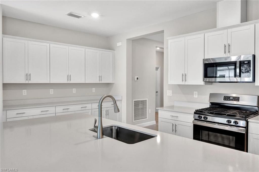18298 Ridgeline Dr, Estero, FL 33928 Photo