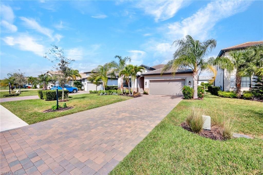 18298 Ridgeline Dr, Estero, FL 33928 Photo