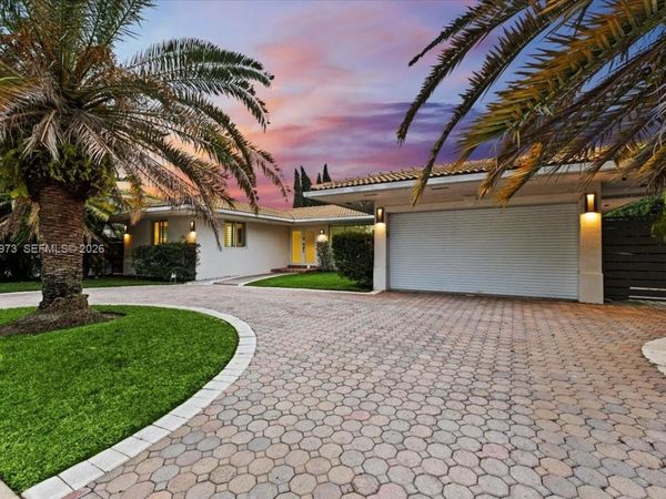 12930 Oleander Rd , North Miami, FL 33181