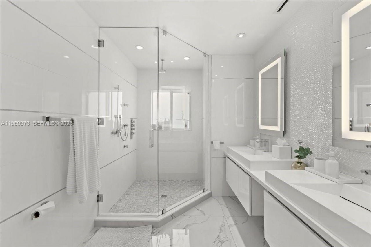 12930 Oleander Rd , North Miami, FL 33181 Photo