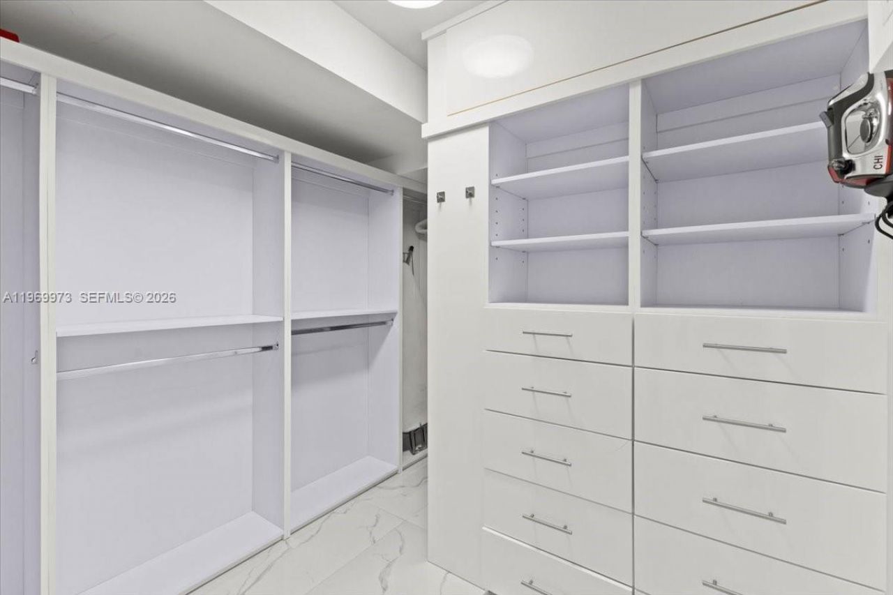 12930 Oleander Rd , North Miami, FL 33181 Photo