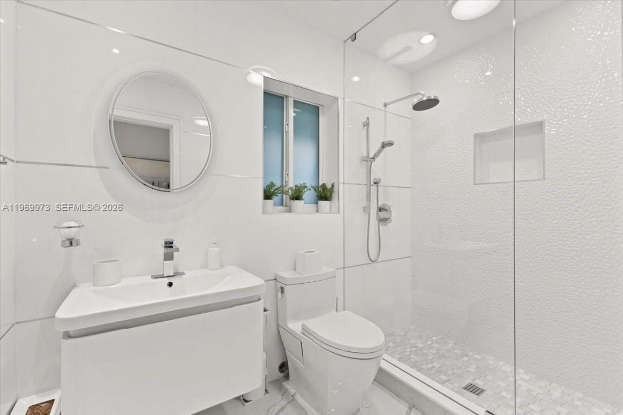 12930 Oleander Rd , North Miami, FL 33181 Photo