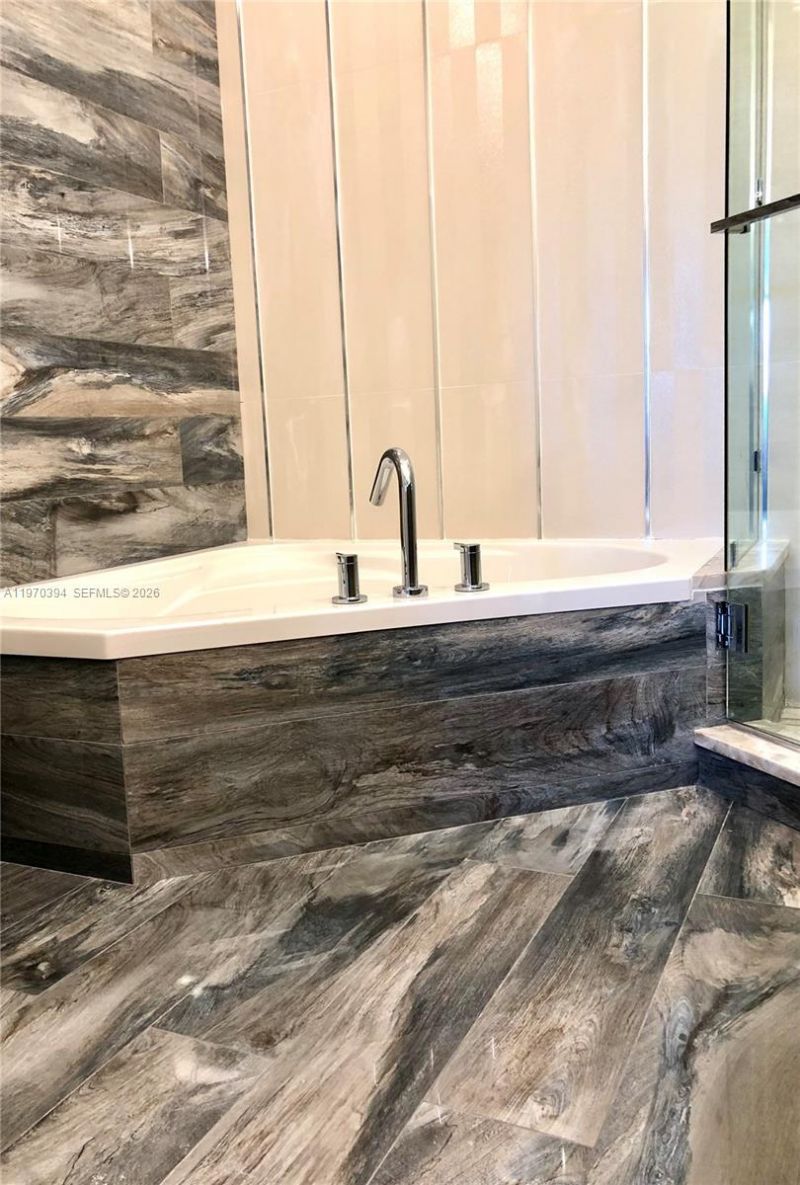 621 NE 8th Ave, Fort Lauderdale, FL 33304 Photo