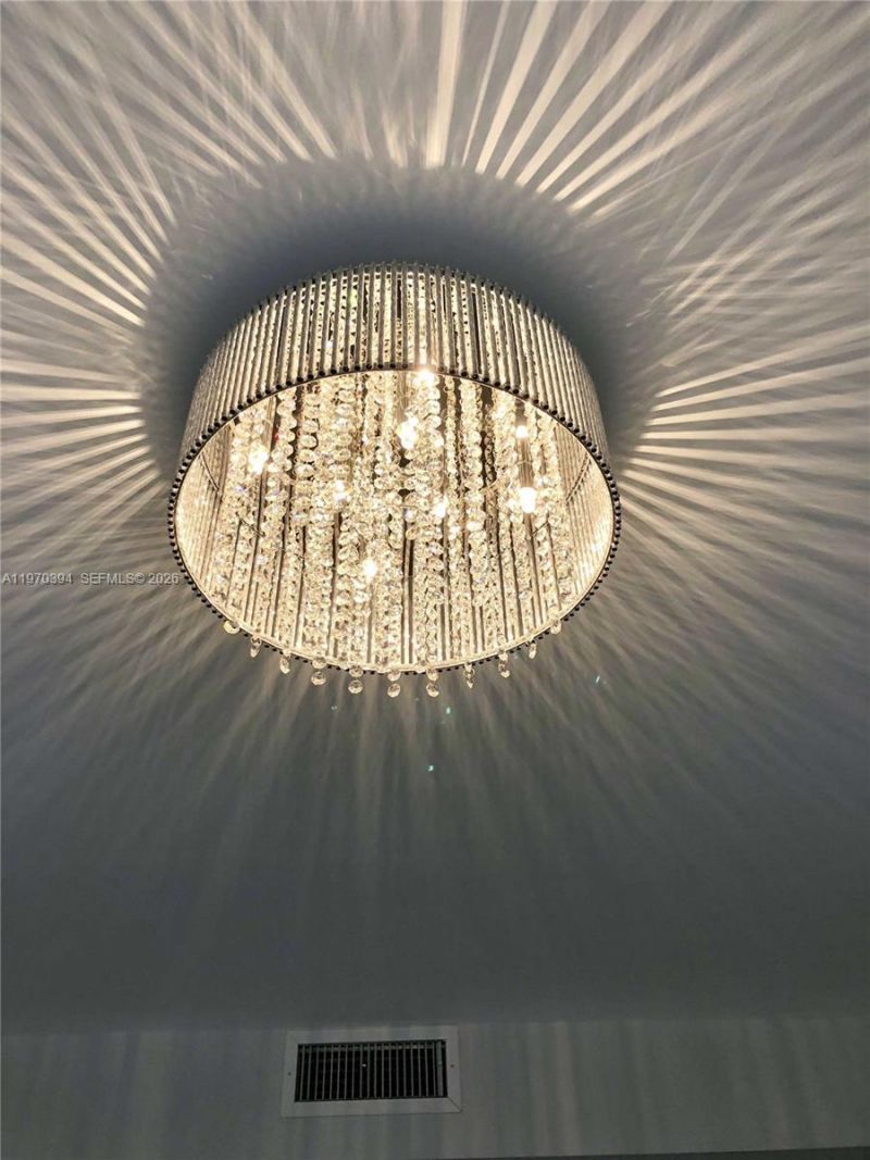 621 NE 8th Ave, Fort Lauderdale, FL 33304 Photo