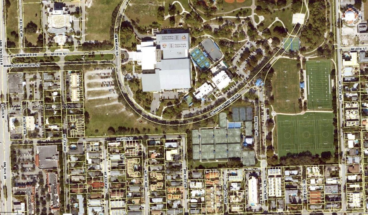 621 NE 8th Ave, Fort Lauderdale, FL 33304 Photo