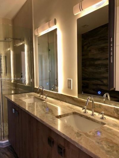 621 NE 8th Ave, Fort Lauderdale, FL 33304 Photo