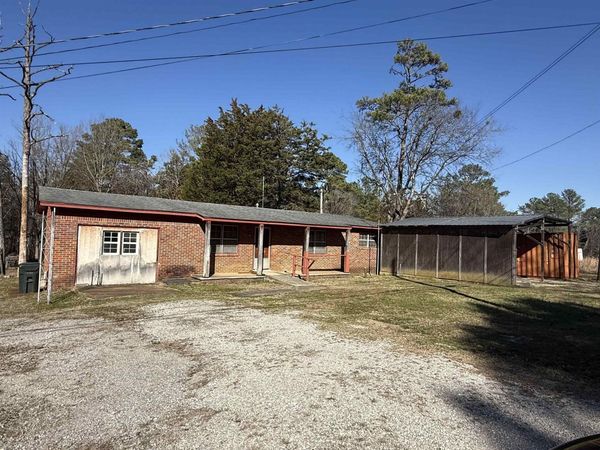 455 Church Loop, Cherokee, AL