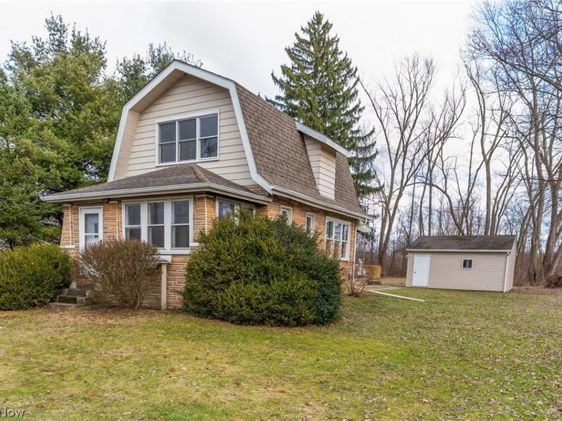 12277 South Avenue, North Lima, OH 44452 Photo 2