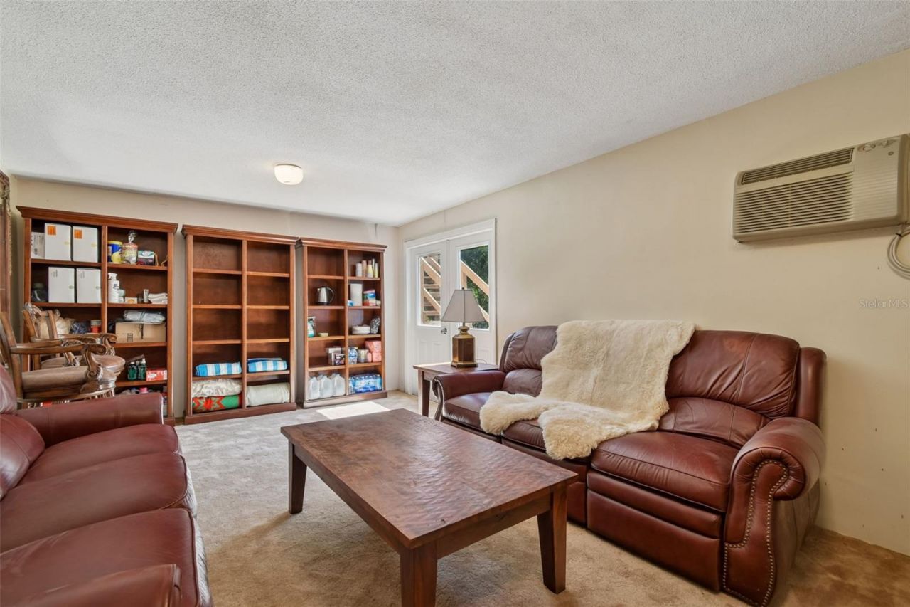 5324 Woodhaven Lane, Lakeland, FL 33813 Photo