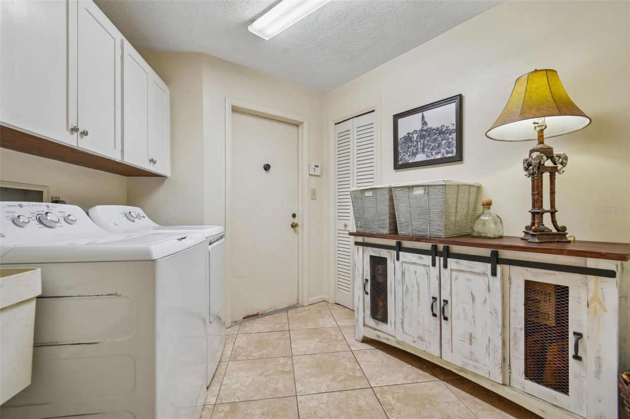 5324 Woodhaven Lane, Lakeland, FL 33813 Photo