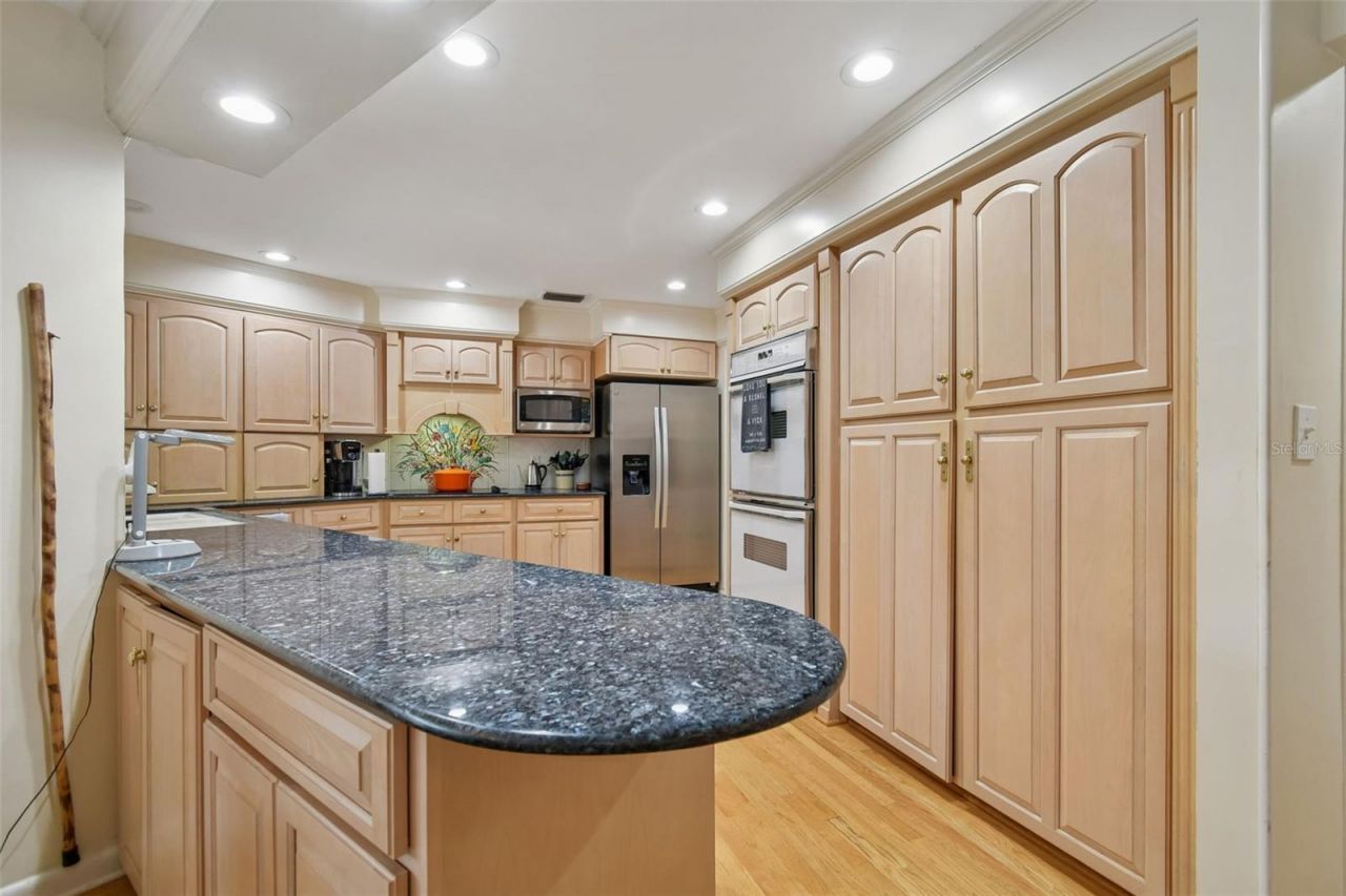 5324 Woodhaven Lane, Lakeland, FL 33813 Photo