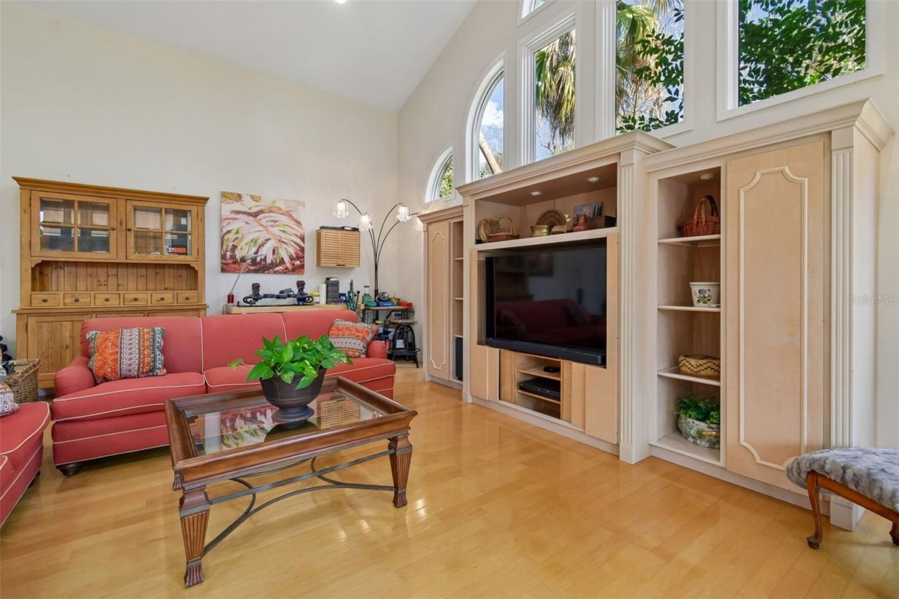 5324 Woodhaven Lane, Lakeland, FL 33813 Photo