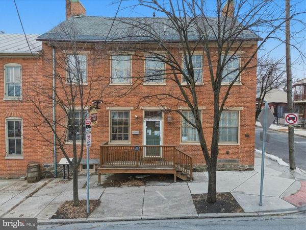 301-303 BALTIMORE STREET , GETTYSBURG, PA 17325