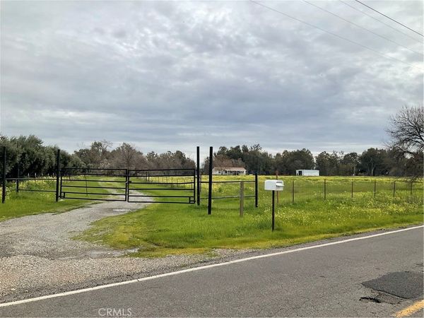 2804 KIRKWOOD Road, Corning, CA 96021