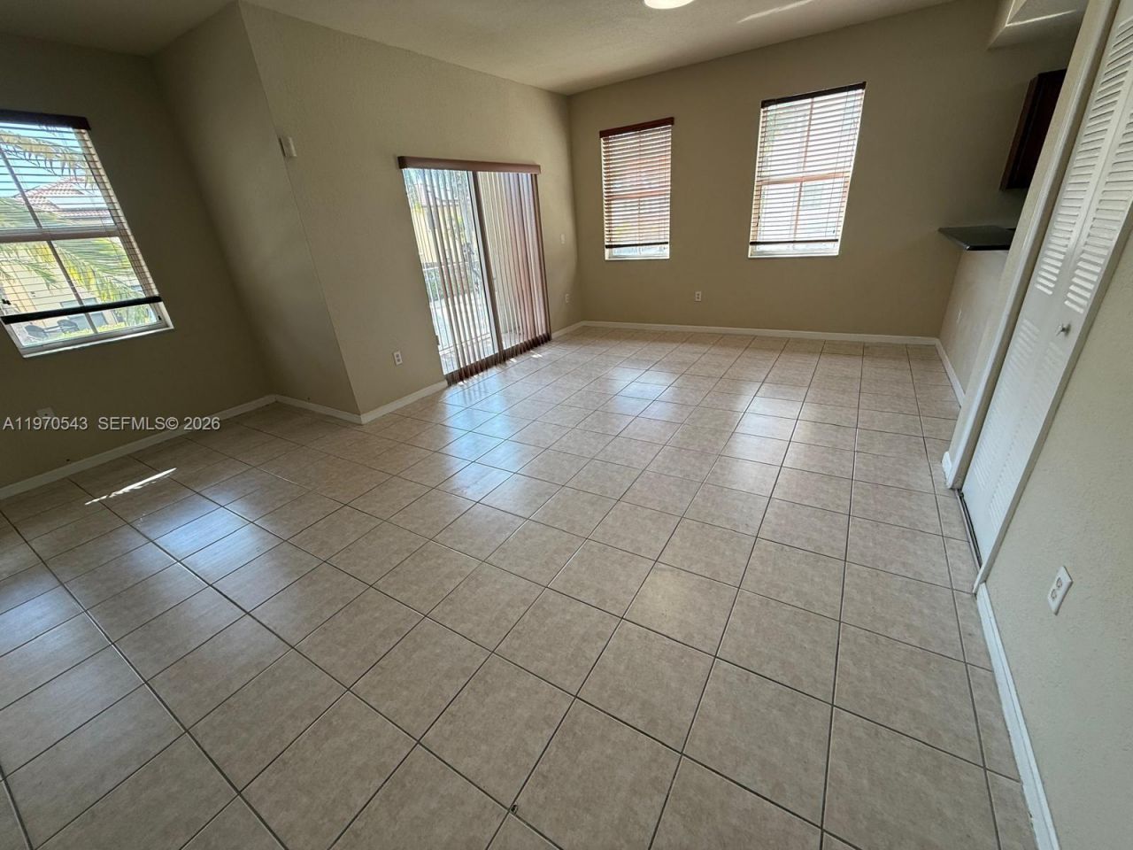 11401 NW 89th St, Unit 222, Doral, FL 33178 Photo