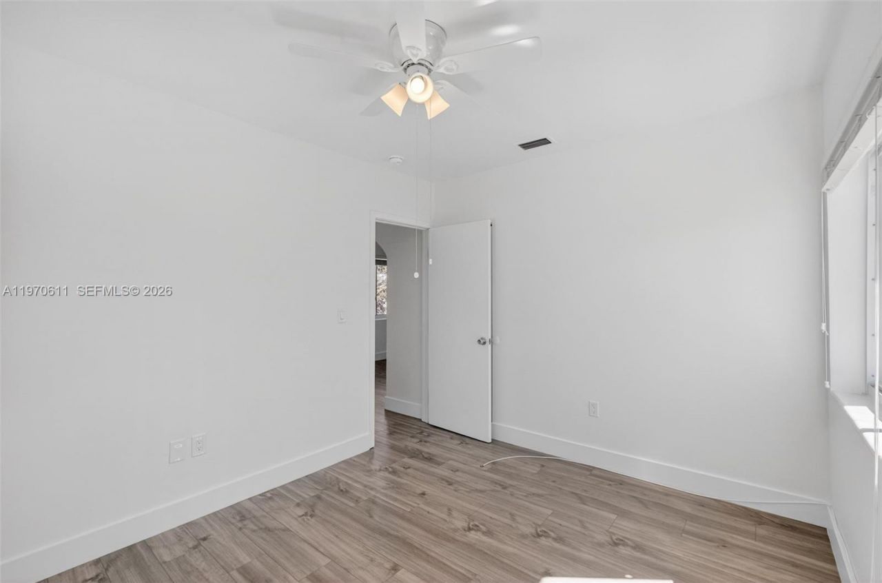 1801 SW 5th St, Unit 1803, Miami, FL 33135 Photo
