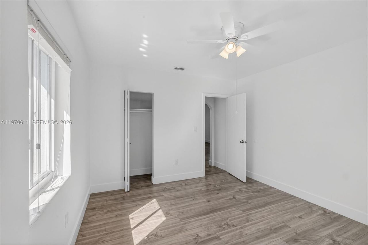 1801 SW 5th St, Unit 1803, Miami, FL 33135 Photo