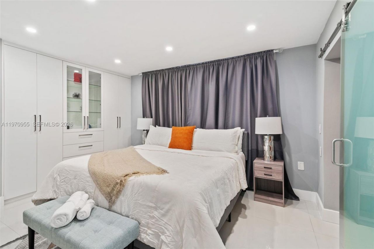 830 SW 93rd Ave, Miami, FL 33174 Photo