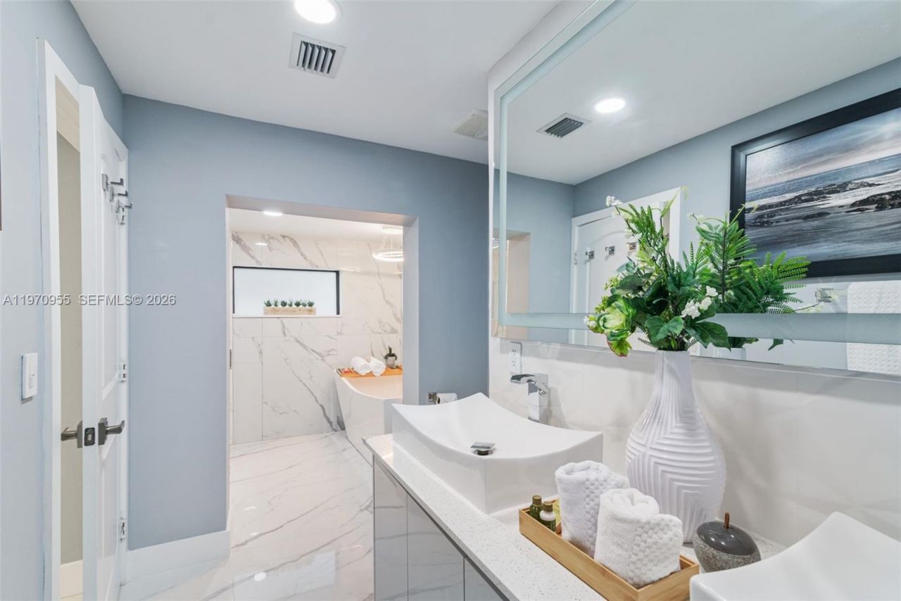 830 SW 93rd Ave, Miami, FL 33174 Photo