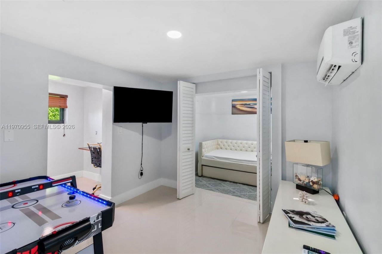 830 SW 93rd Ave, Miami, FL 33174 Photo