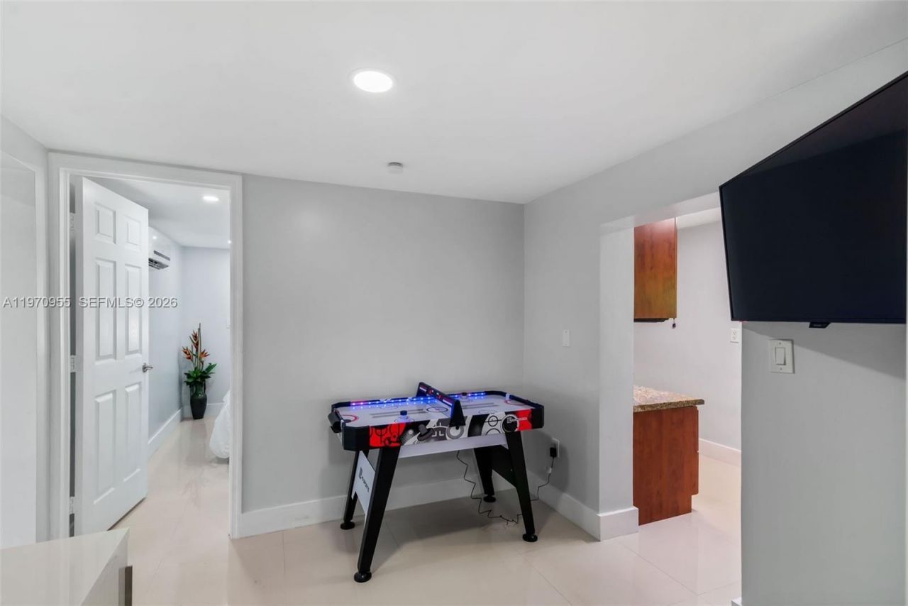 830 SW 93rd Ave, Miami, FL 33174 Photo