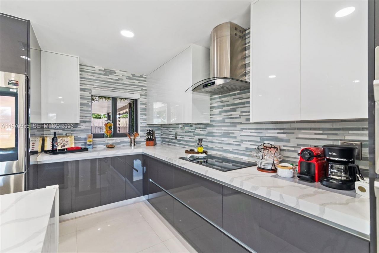 830 SW 93rd Ave, Miami, FL 33174 Photo