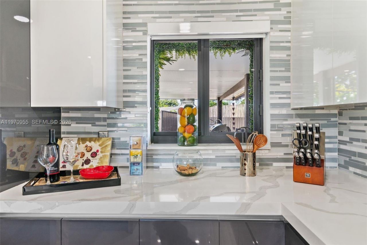 830 SW 93rd Ave, Miami, FL 33174 Photo