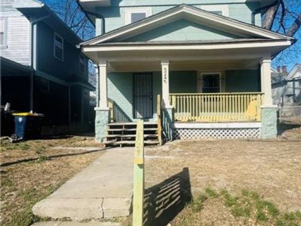 5246 Lyon Avenue, Kansas City, MO 64123