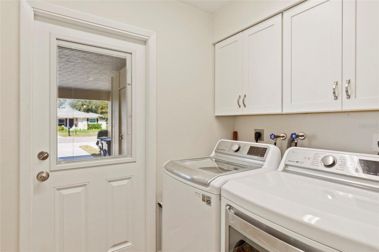 5612 Palm Aire Drive, Sarasota, FL 34243 Photo