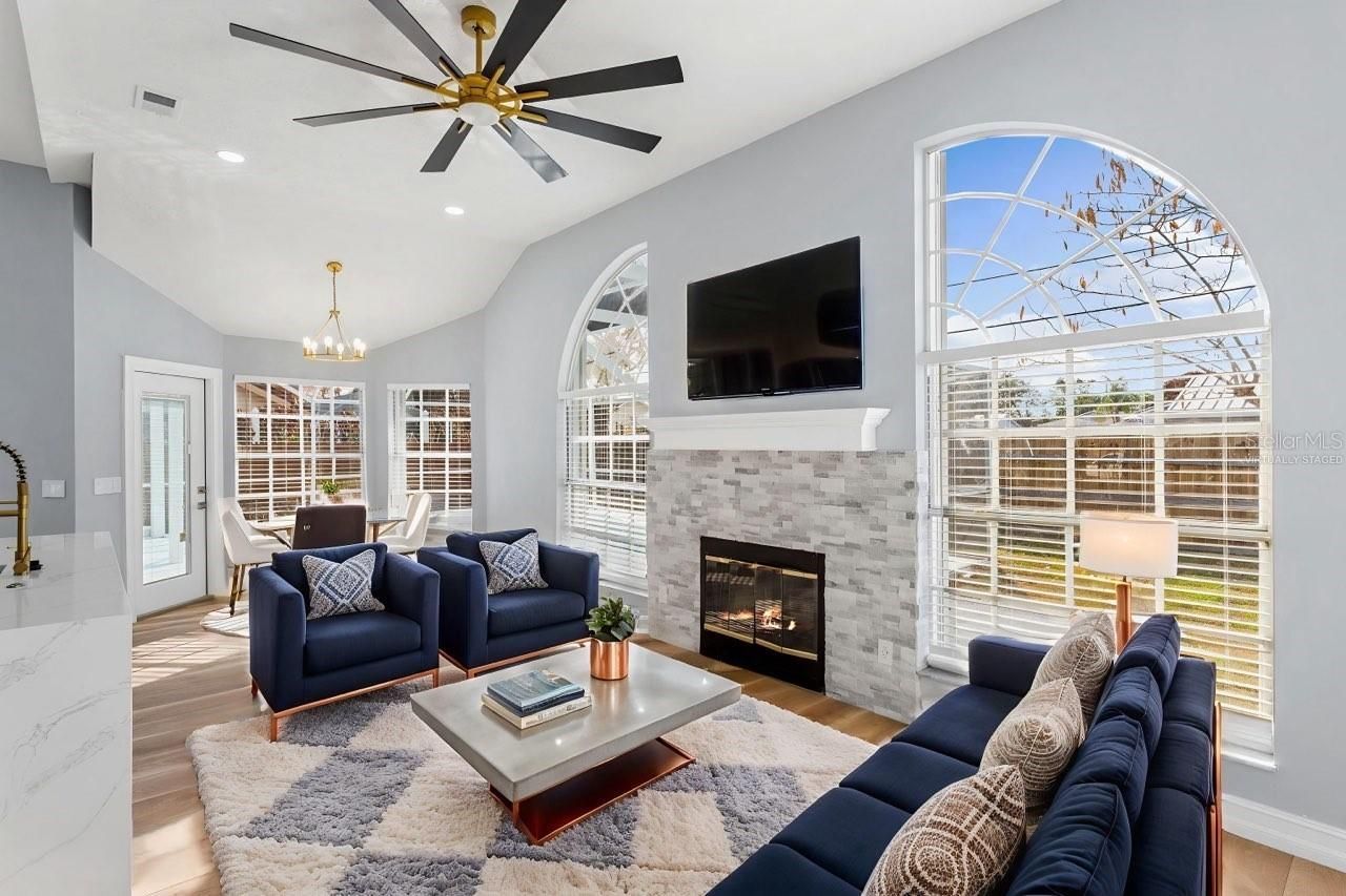 2098 SE Floresta Drive, Port Saint Lucie, FL 34984 Photo