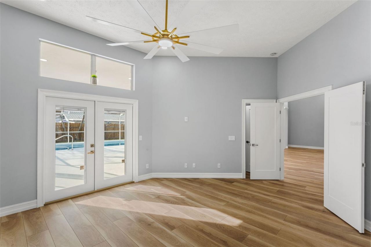 2098 SE Floresta Drive, Port Saint Lucie, FL 34984 Photo