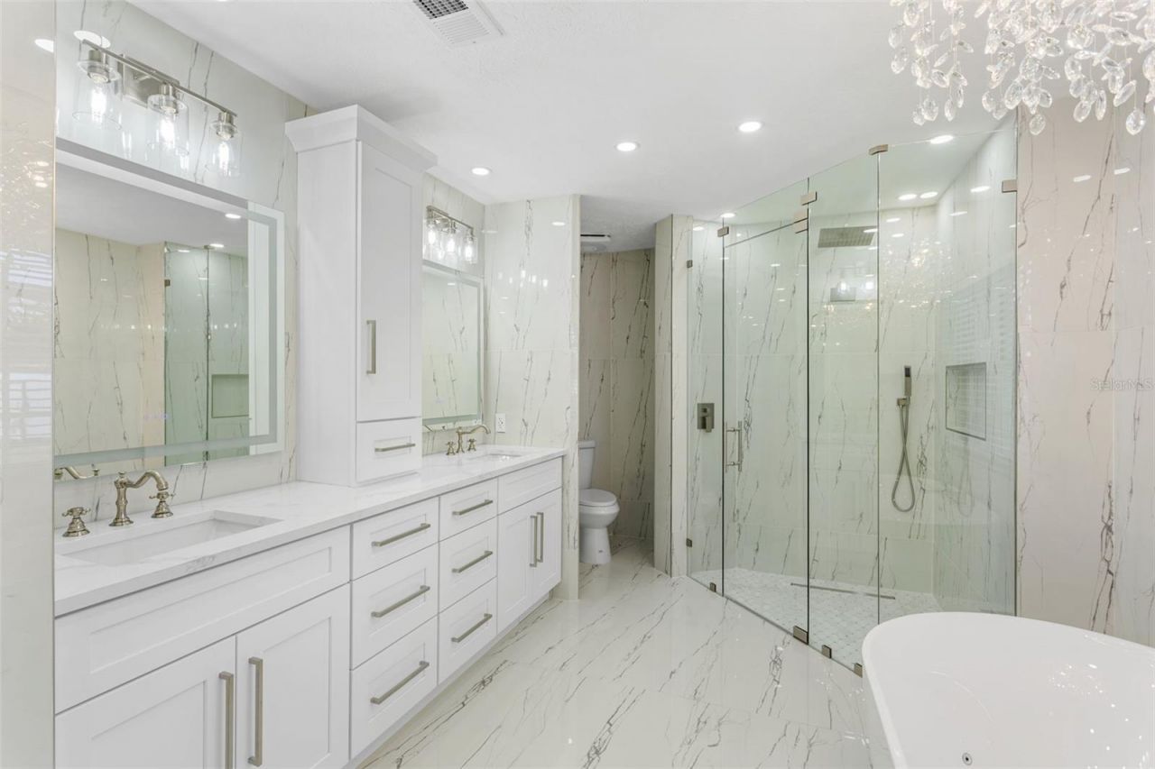 2098 SE Floresta Drive, Port Saint Lucie, FL 34984 Photo