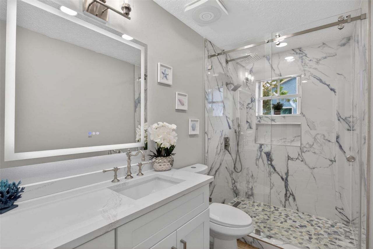 2098 SE Floresta Drive, Port Saint Lucie, FL 34984 Photo