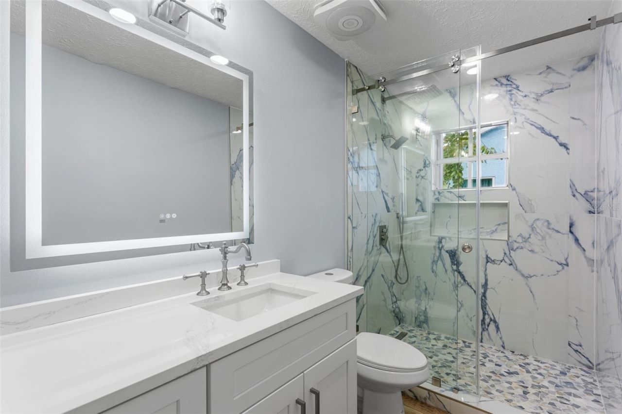 2098 SE Floresta Drive, Port Saint Lucie, FL 34984 Photo