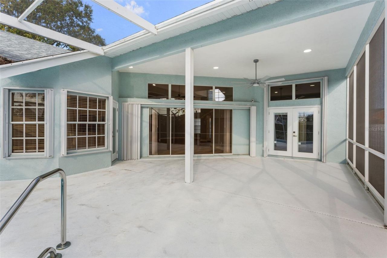 2098 SE Floresta Drive, Port Saint Lucie, FL 34984 Photo