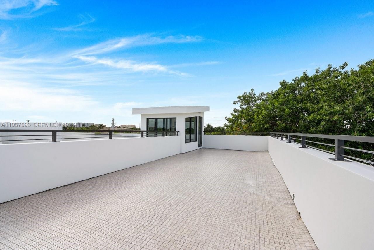 501 Kay Ter, Boca Raton, FL 33432 Photo